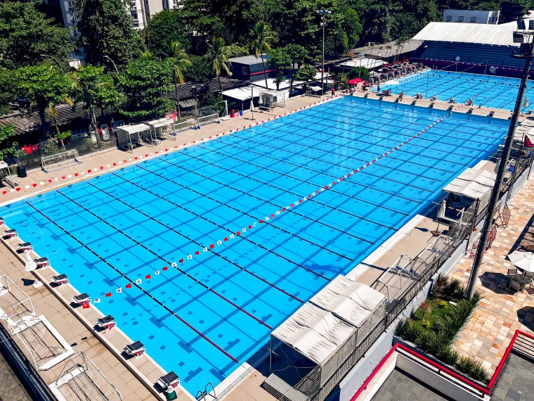 Piscinas e parque aquático da Gávea